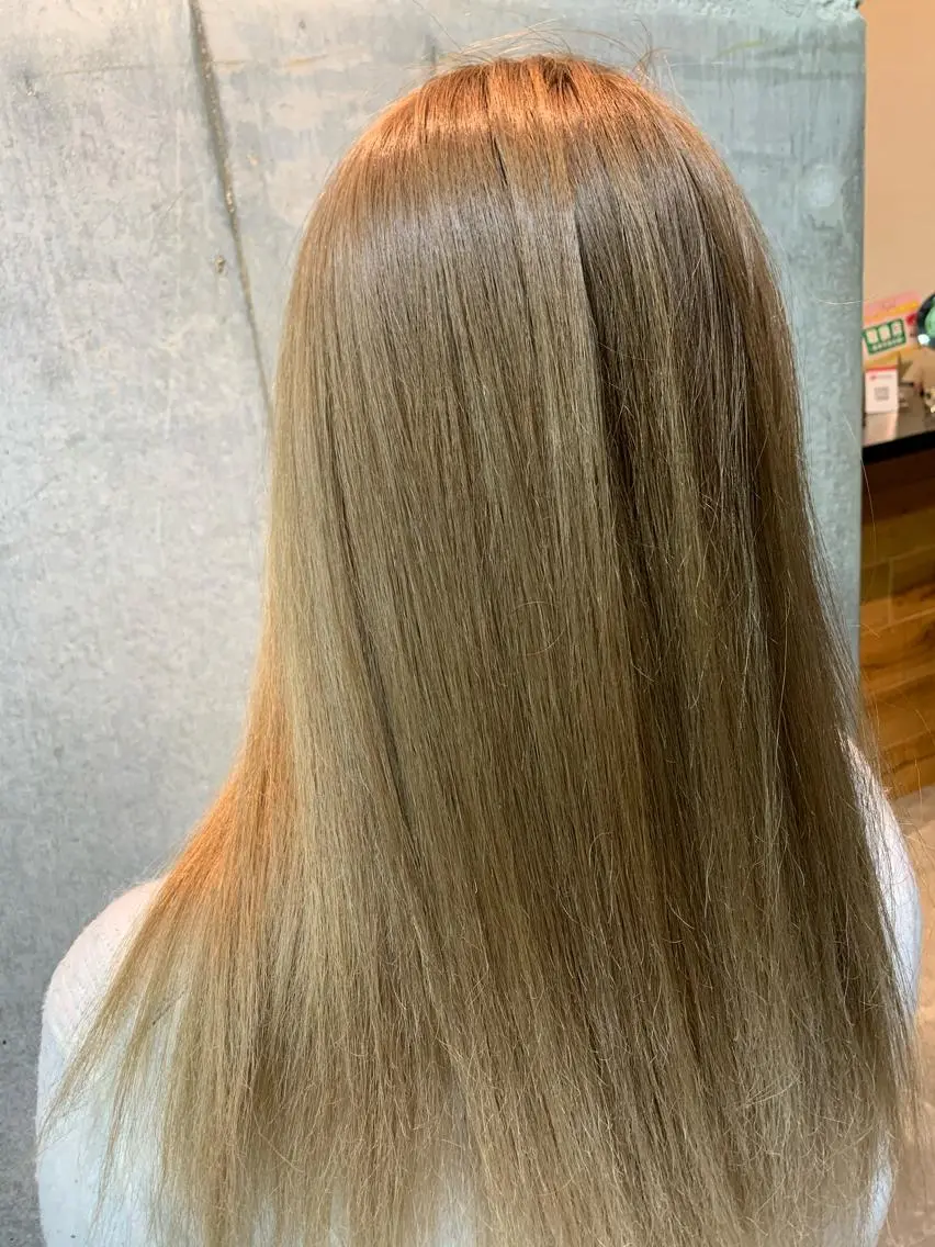 ロング カラー ヘアカラー トリートメント 天野 開のヘアスタイル