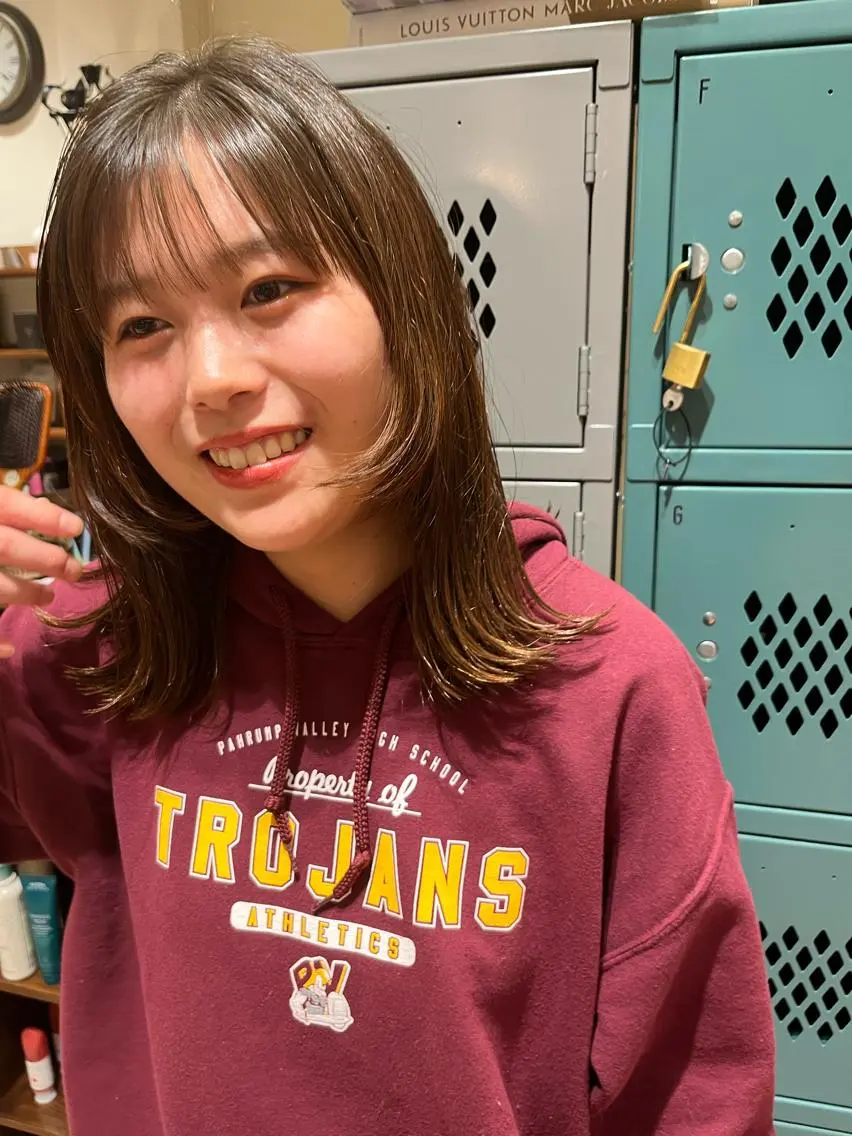 ミディアム レイヤーカット ｼｮｰﾄｶｯﾄ 梅田 山下　すみれのヘアスタイル