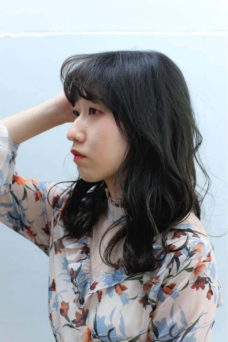 ミディアム 勝沼 佑季のヘアスタイル