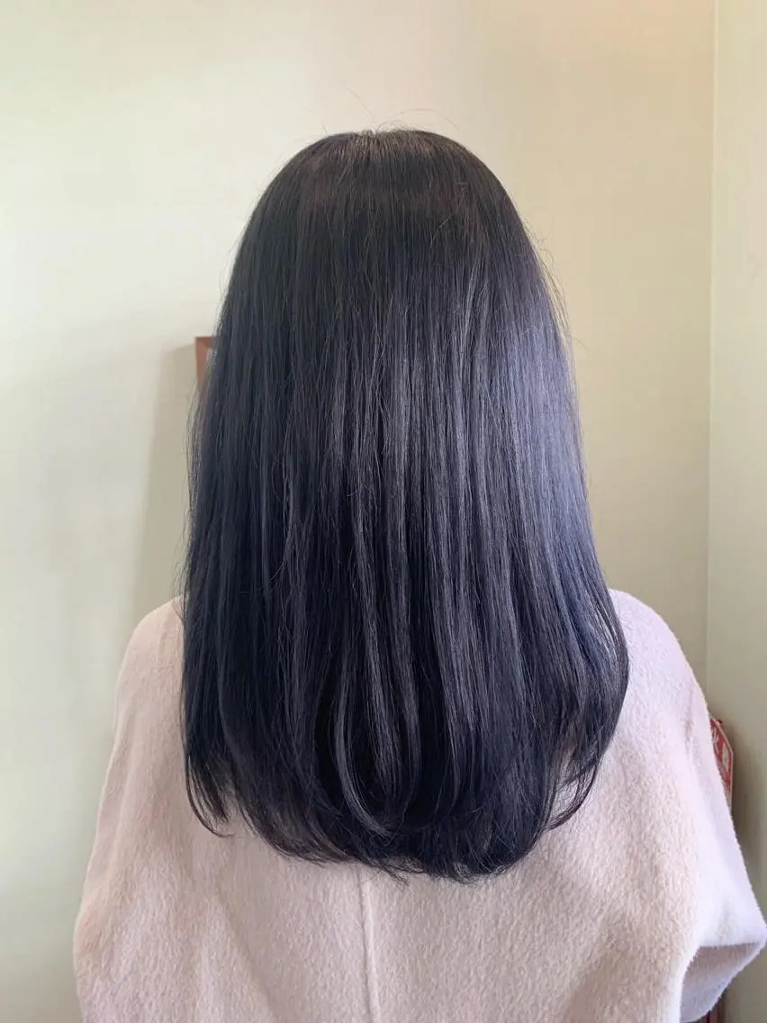 セミロング カラー ブルーカラー ブルーバイオレット バイオレットカラー ヘアカラー NUMBER 天王寺 🌼yuriのヘアスタイル