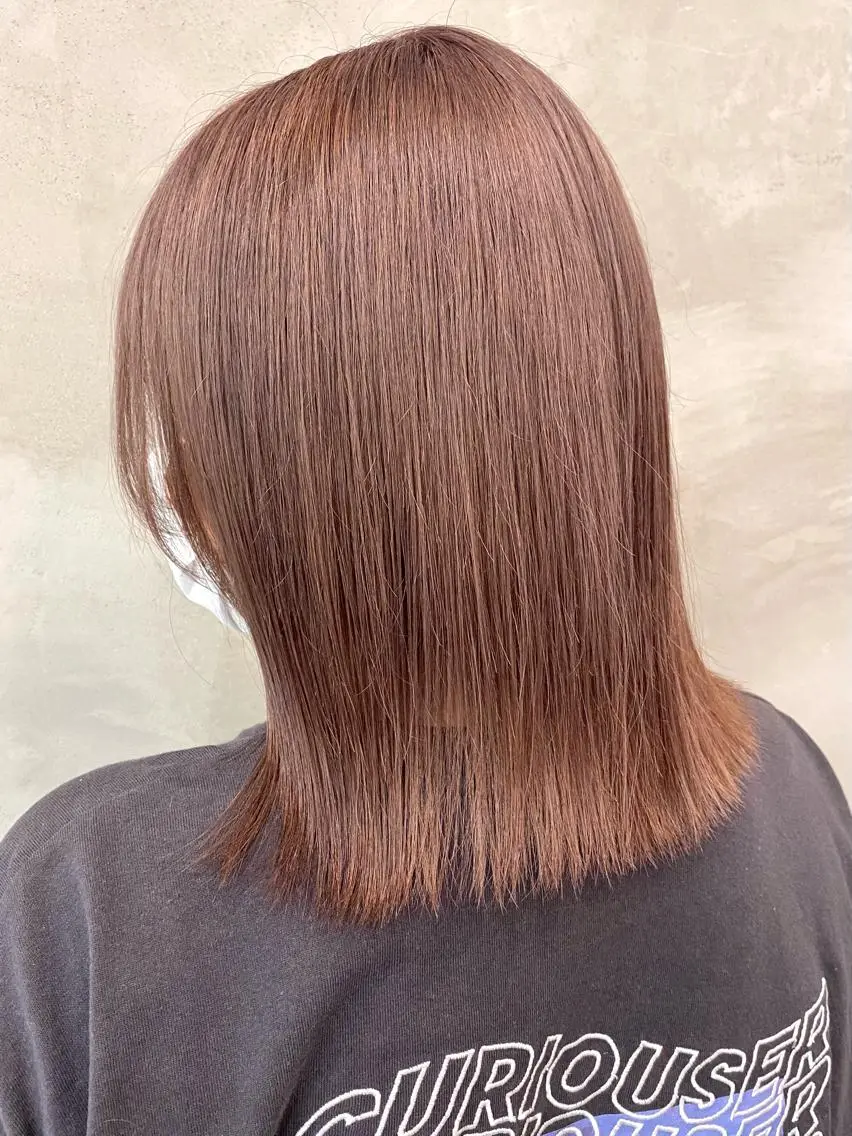 セミロング カラー ベージュカラー ブリーチ ピンクカラー ピンクパープル パープルカラー カット ヘアカラー トリートメント 🫧透明感カラー🫧 OIKAWAのヘアスタイル