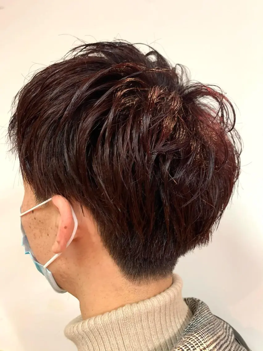 カラー メンズ メンズハイライト ブラウンカラー ハイライトカラー レッドカラー 吉田 浩太郎のヘアスタイル