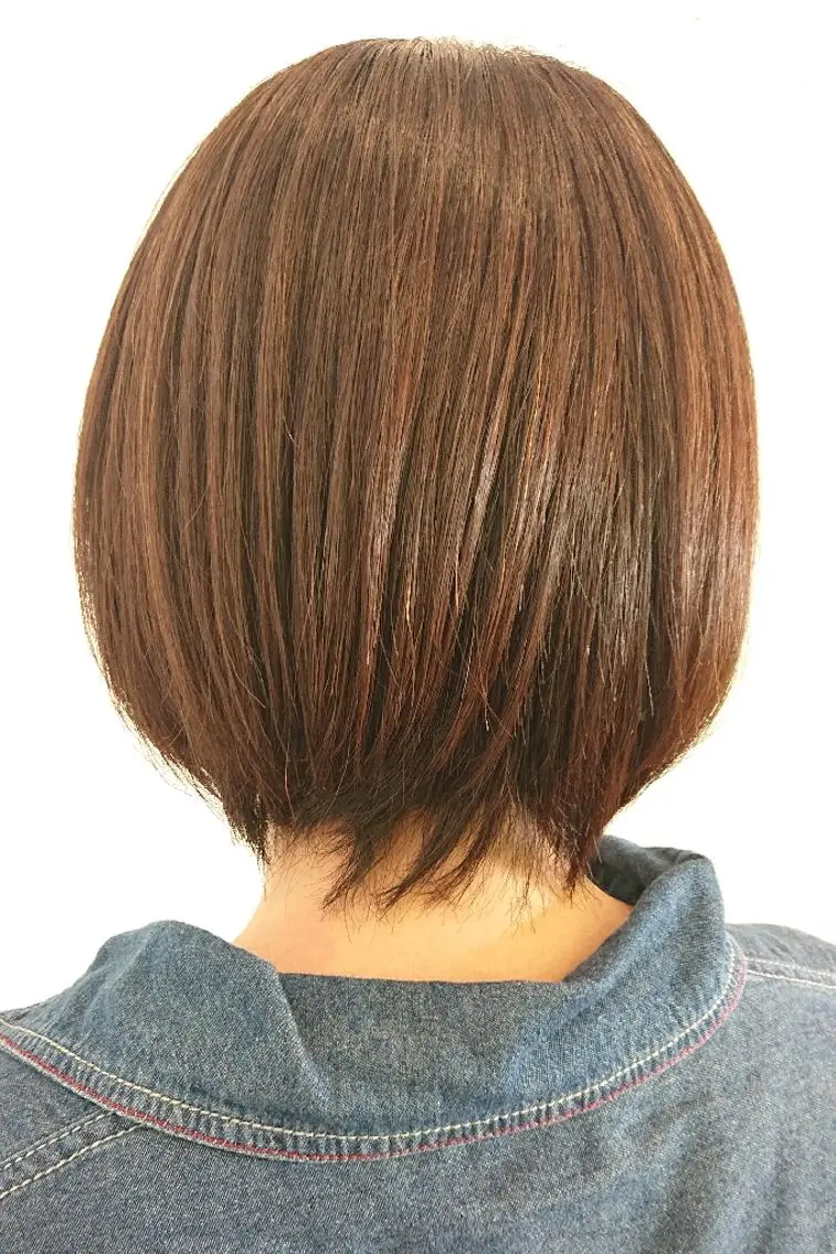 ショート カラー 山口 彩海のヘアスタイル