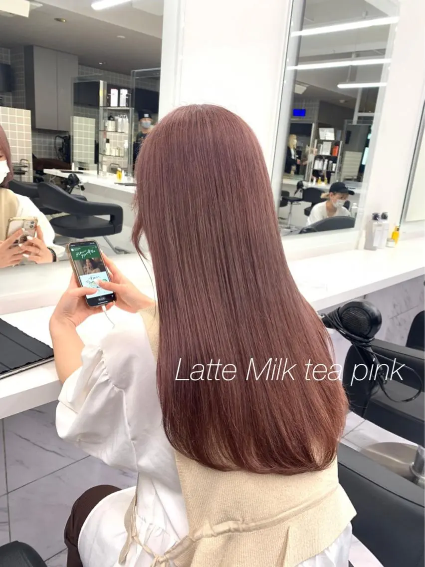 ロング 縮毛/ダブルカラー 🦋ベージュヘア🦋のヘアスタイル