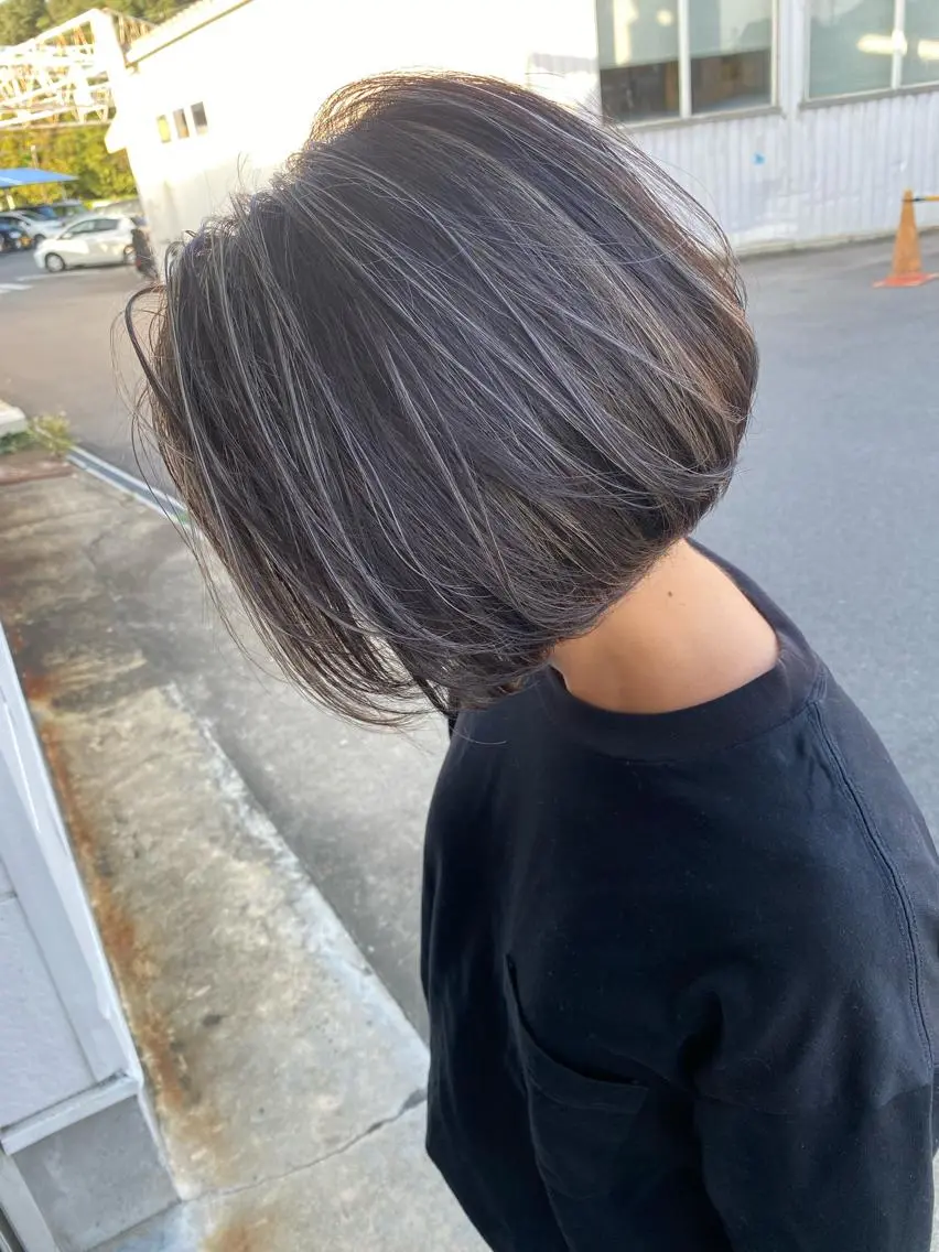 ミディアム カラー 鍵谷 公宏のヘアスタイル