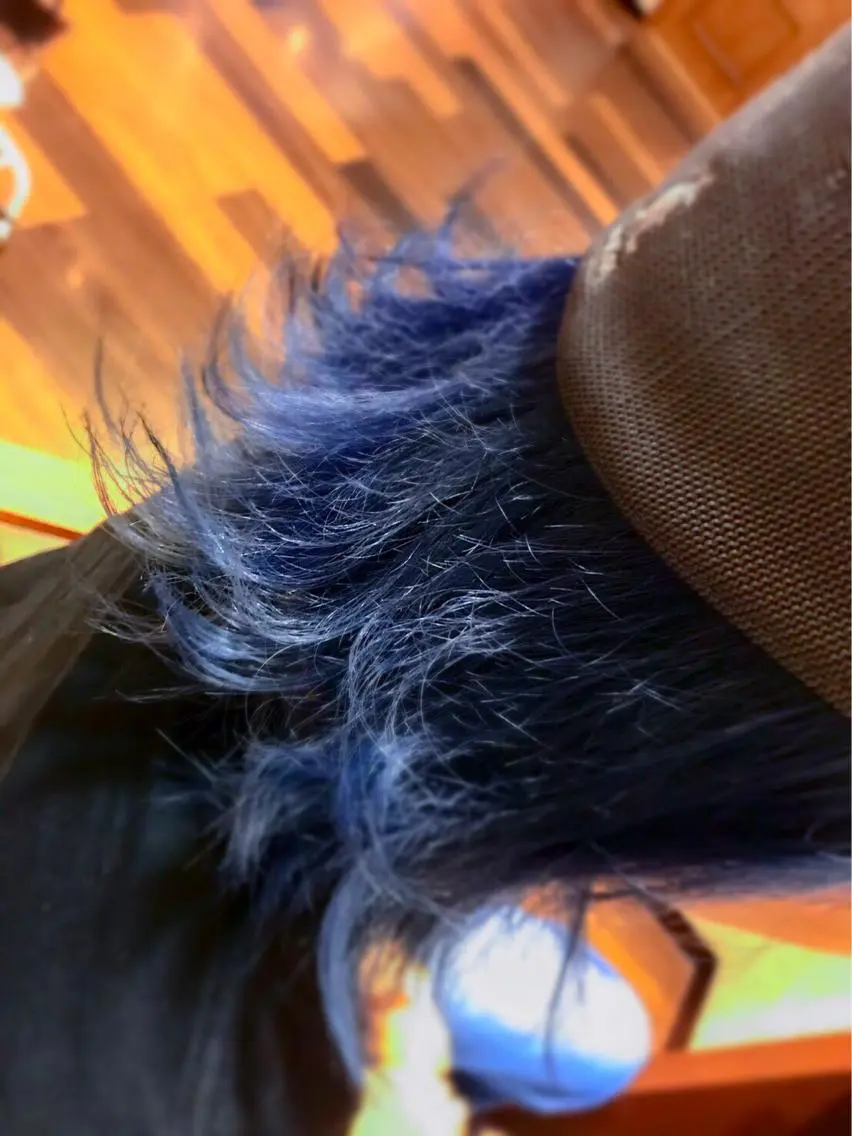 ミディアム カラー ブルーカラー 小國 綾かのヘアスタイル