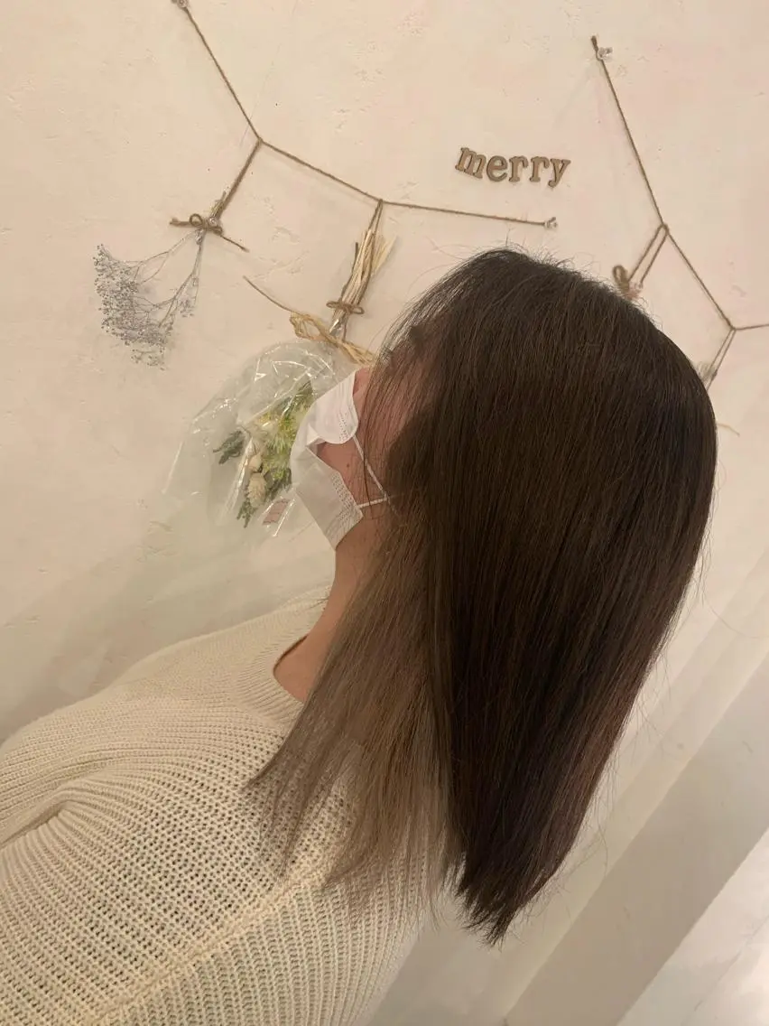 セミロング カラー march merryのヘアスタイル
