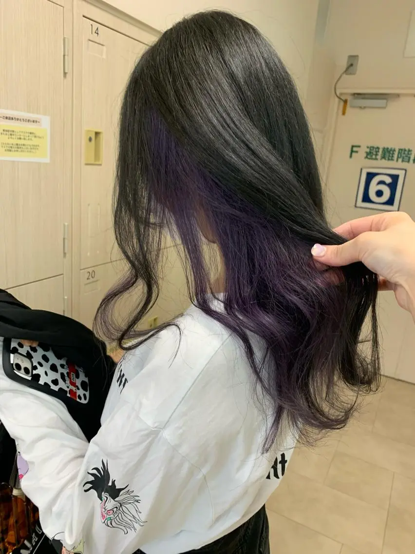 セミロング カラー ヘアカラー トリートメント 暖色/ブリーチカラー 🎀 M i k uのヘアスタイル