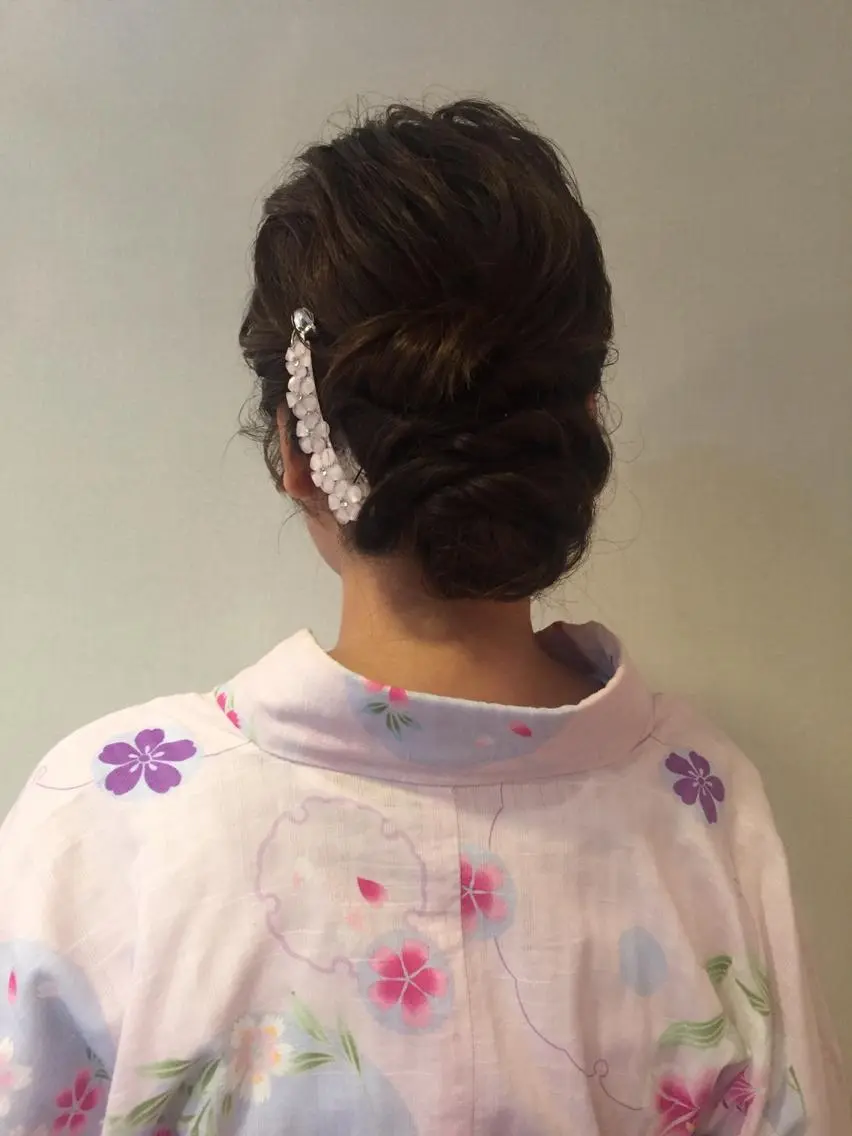ロング ヘアアレンジ 平川 友希子のヘアスタイル