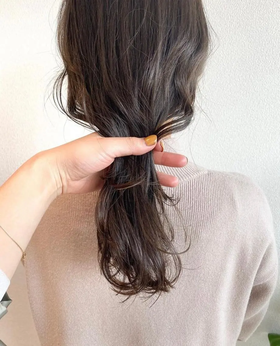 ロング カラー 藤井 貴美子のヘアスタイル