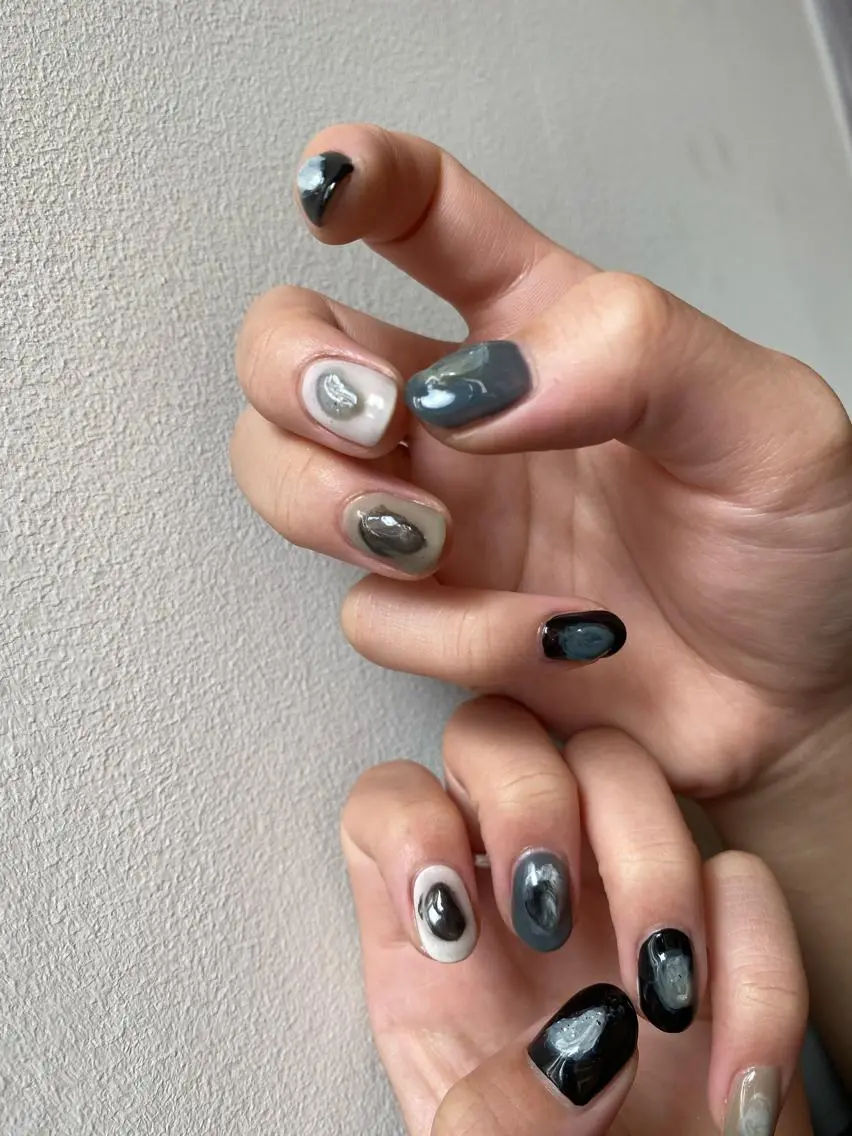 ネイル ジェルネイル マグネットネイル ニュアンスネイル シンプルネイル ハンドネイル 草加ニュアンスネイル 🌚hersのネイルデザイン