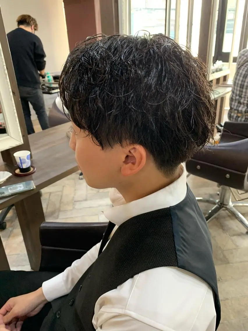 ショート パーマ メンズ マッシュ メンズパーマ カット パーマ トリートメント ヘアセット メンズサロン ANSWERのヘアスタイル