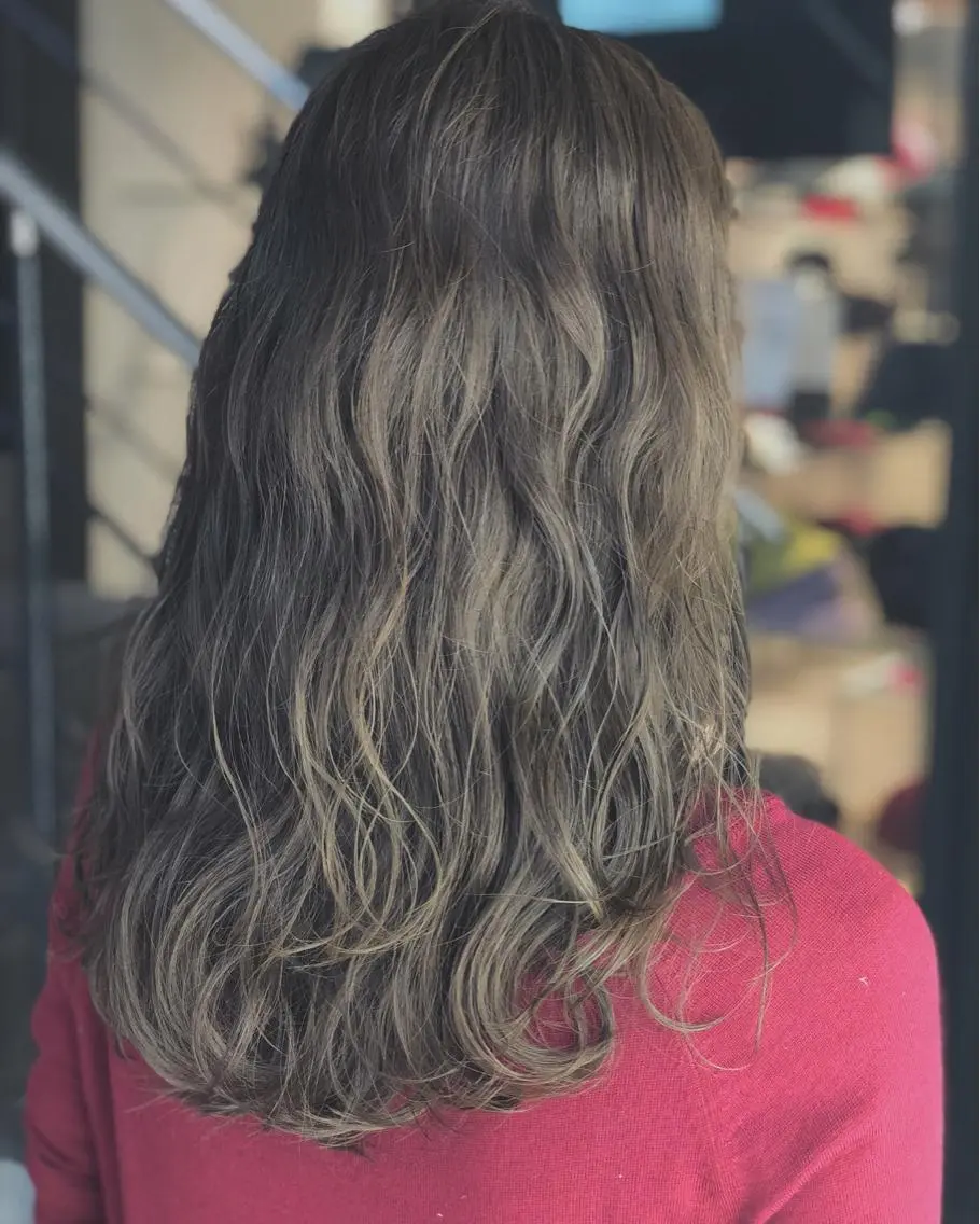 ロング カラー アッシュ ベージュカラー 透明感カラー カット ヘアカラー トリートメント ✨髪質改善縮毛矯正✨ 宇田川修平のヘアスタイル