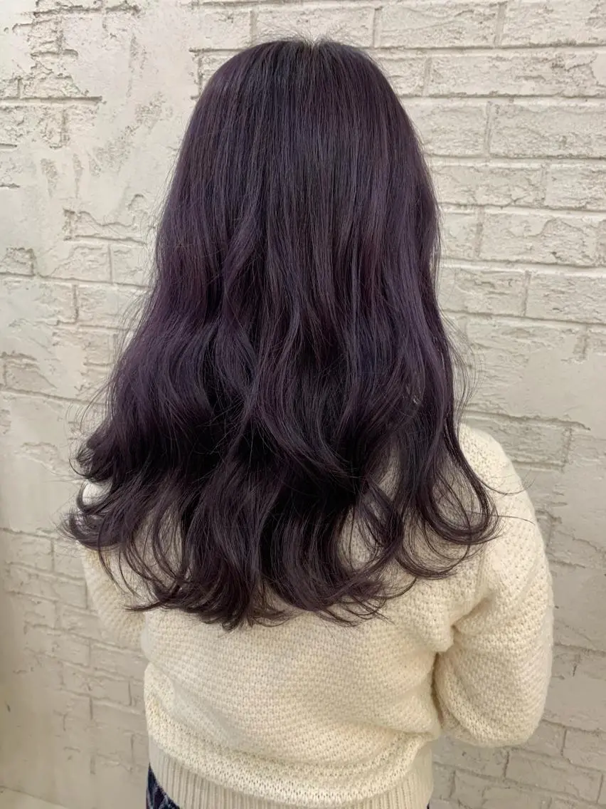 セミロング パープルカラー ヘアカラー 🇺🇸ハイライト特 化美容師🇺🇸漆沢のヘアスタイル