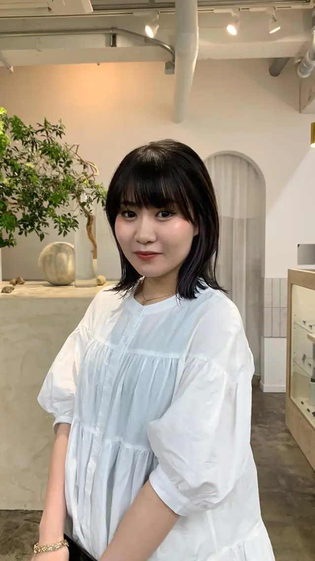 ミディアム カラー 切りっぱなしボブ イヤリングカラー ボブ カット ヘアカラー 似合わせカット ケアパーマ喜来雅由のヘアスタイル
