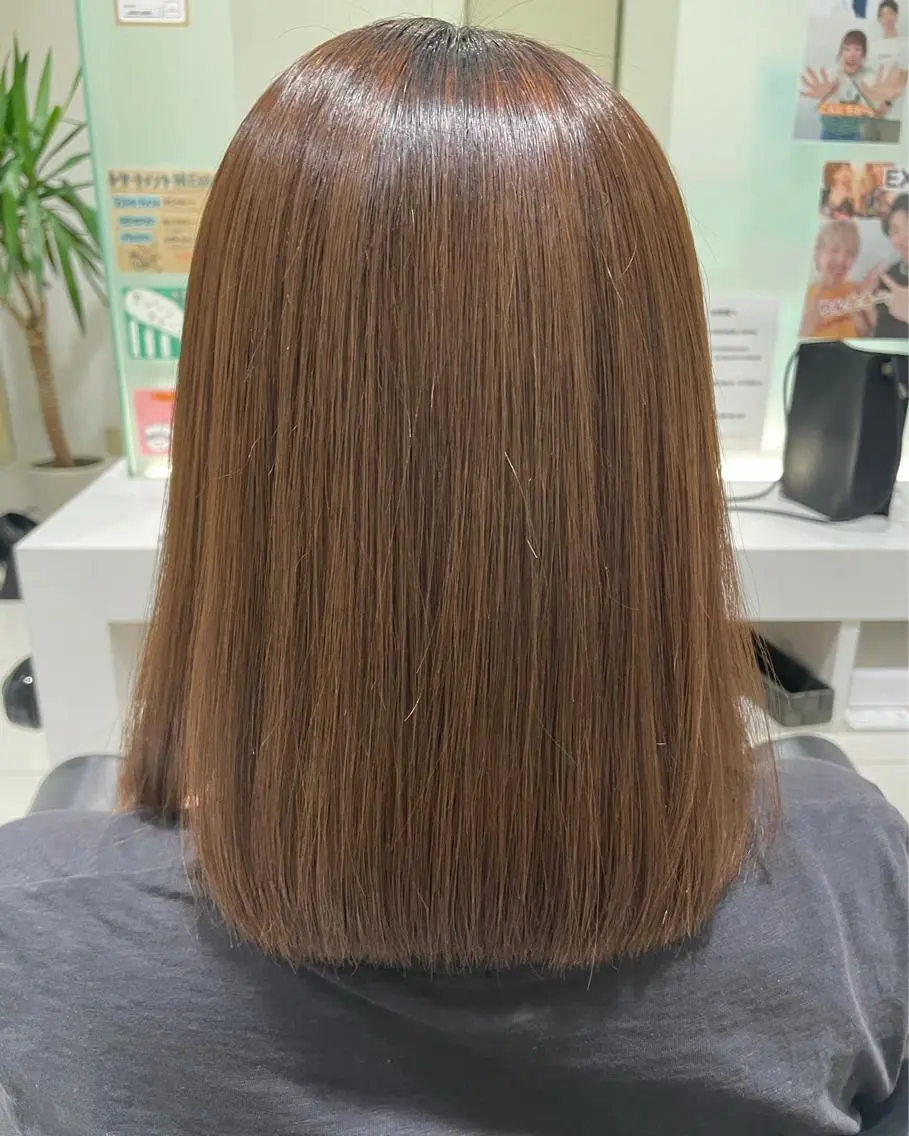ミディアム 縮毛矯正 momoka ［pejite]のヘアスタイル