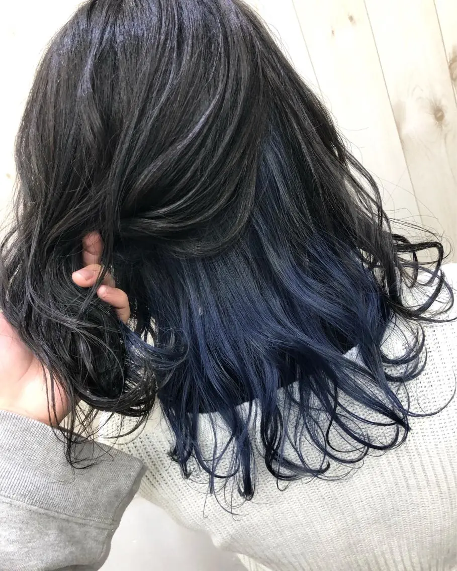セミロング ヘアカラー Loob.TOKYO MIYA🌈のヘアスタイル