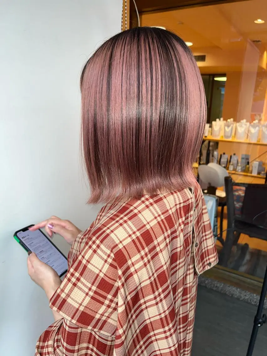 ミディアム カラー パーマ ヘアアレンジ 松岡彩華 ボブ /グレージュのヘアスタイル