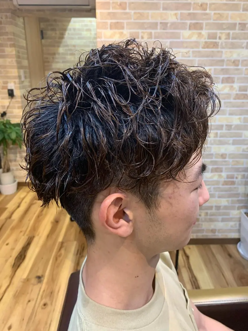 ショート パーマ メンズ メンズパーマ パーマ ヘアーハウス テンプラードのヘアスタイル