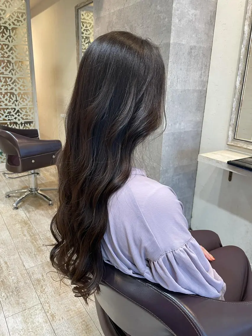 ロング カラー カット ヘアカラー 小顔/似合わせカット 杉山莉菜のヘアスタイル