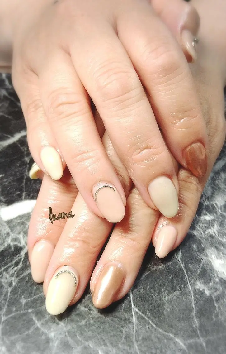 ネイル LUANA  TAKAHASHIのネイルデザイン