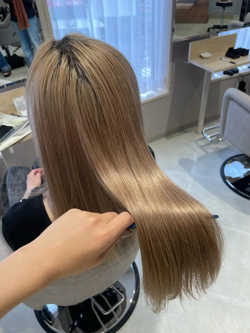 ロング トリートメント 髪質改善お任せ ください♪ひとみのヘアスタイル