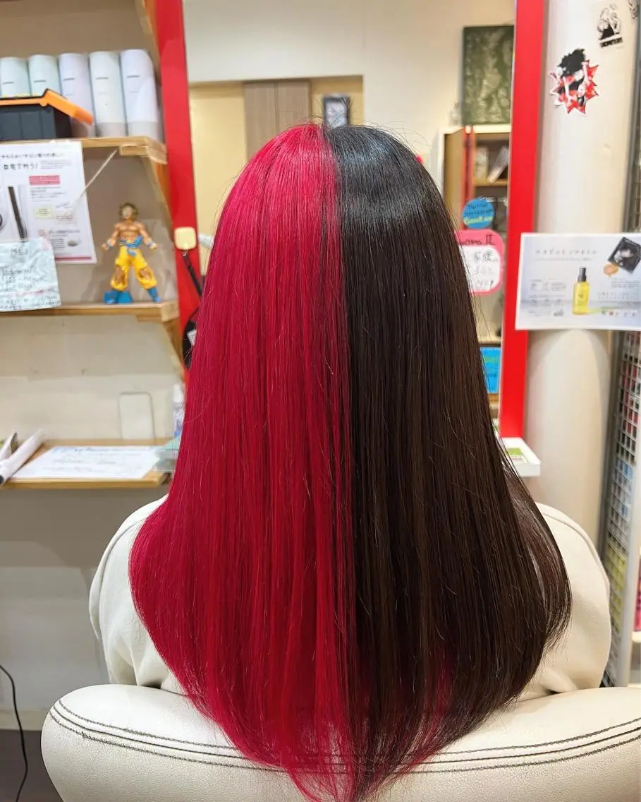 ロング カラー レッドカラー ヘアカラー まさき✂︎ /ブリーチカラーのヘアスタイル