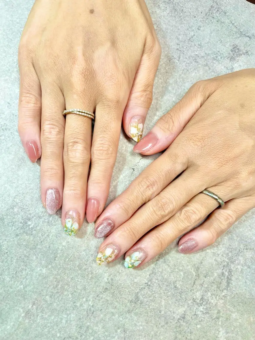 ネイル フラワーネイル マグネットネイル ピンク ハンドネイル ハンドケア FASTNAIL PLUS 新宿店のネイルデザイン