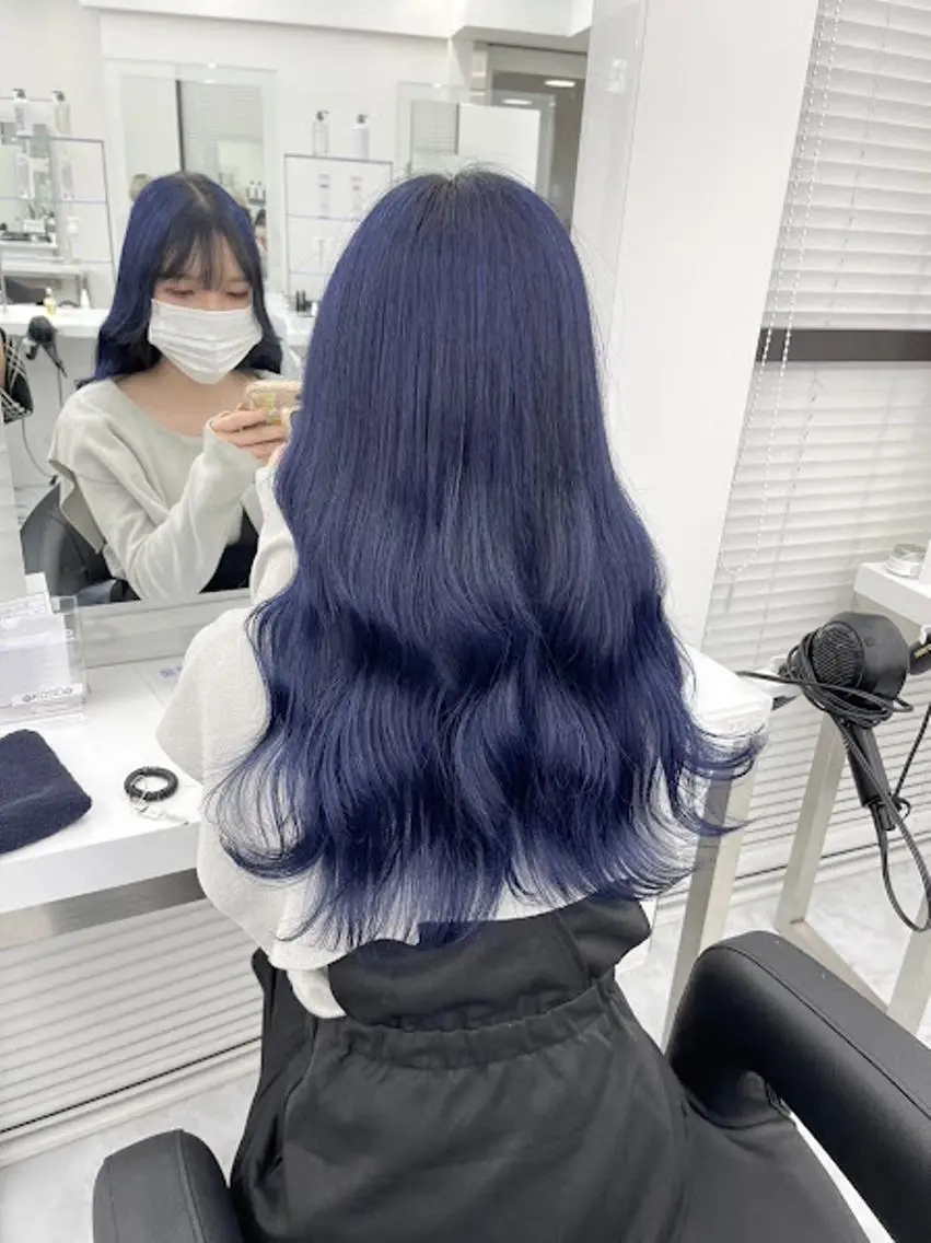 カラー 🪞THEATER 表参道店🩰のヘアスタイル