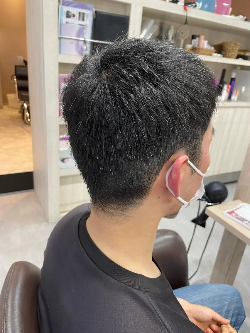 メンズ 刈り上げ カット 永田 まどかのヘアスタイル