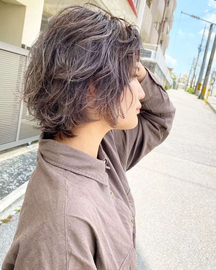 ショート カラー イルミナカラー カット ヘアカラー grand juteのヘアスタイル