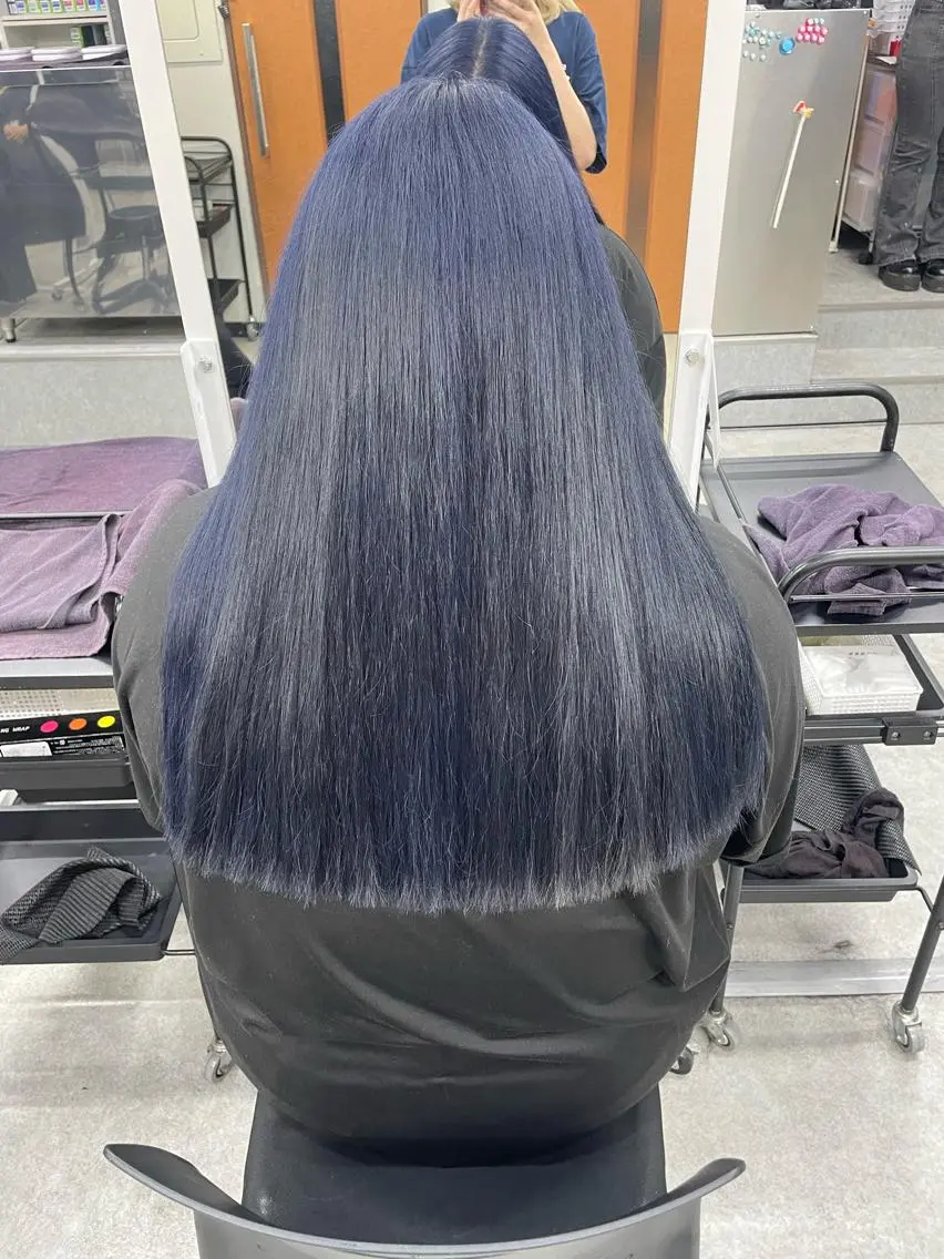 ロング ヘアカラー トリートメント ハイトーン 横浜💞ミオのヘアスタイル