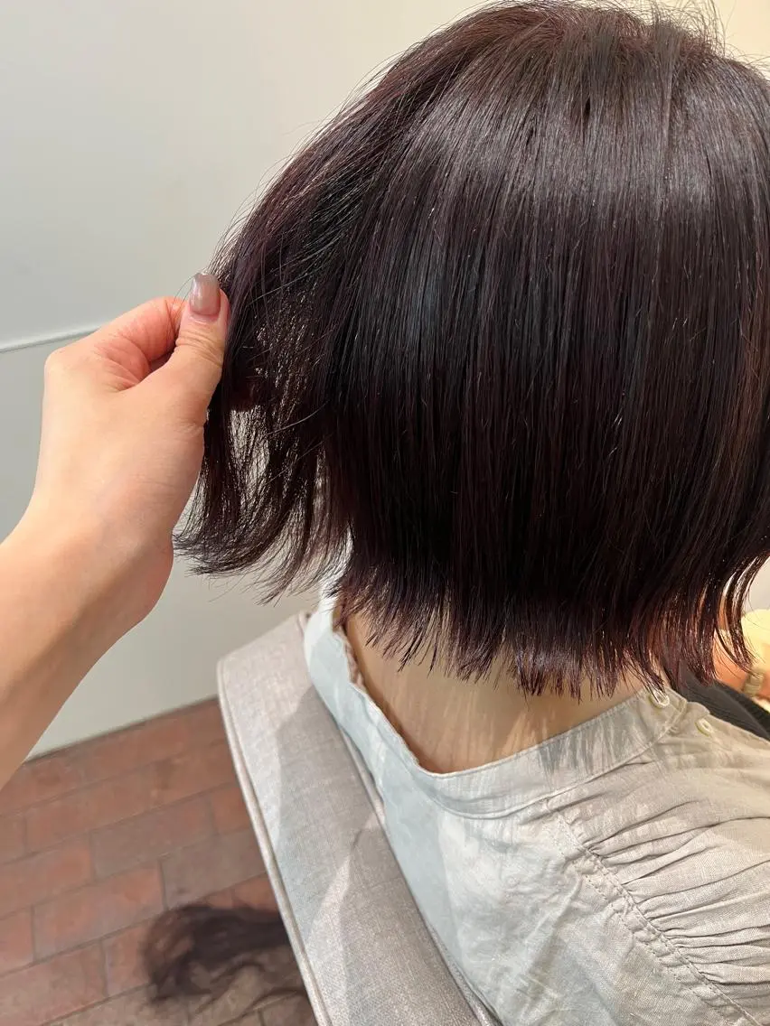 ショート カラー カット ヘアカラー トリートメント 片岡 由依のヘアスタイル