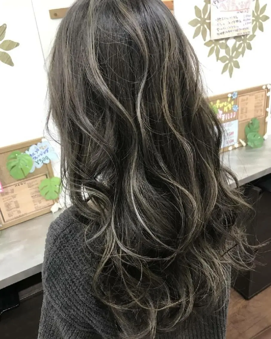 ロング カラー 髪質改善専門店 BELDADのヘアスタイル