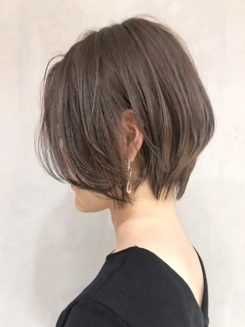ショート カラー パーマ ヘアアレンジ ベージュカラー ショートヘア ITbyALBUM 中野店のヘアスタイル