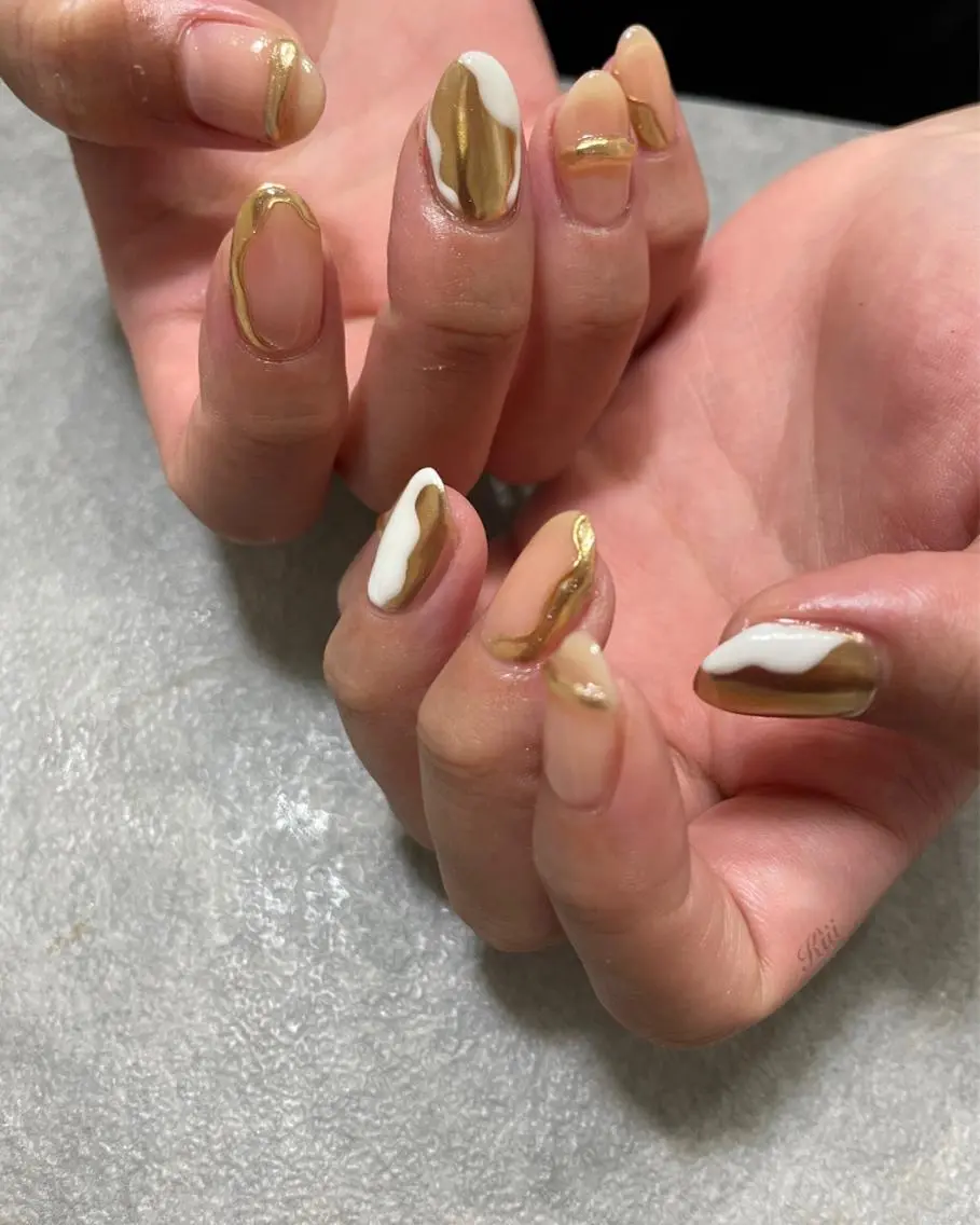 ネイル ハンドネイル フットネイル kiii.__ ✴︎*のネイルデザイン