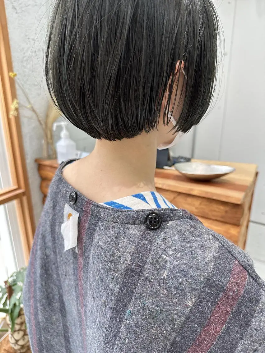 ショート ボブ 伊藤 玄のヘアスタイル