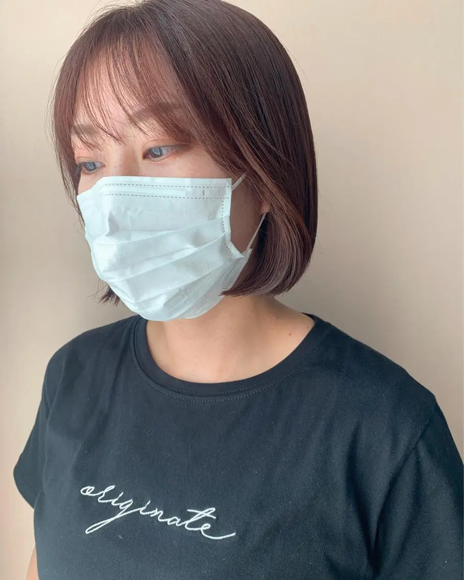 ショート カラー ブラウンカラー hubhair レイヤー/透明感のヘアスタイル