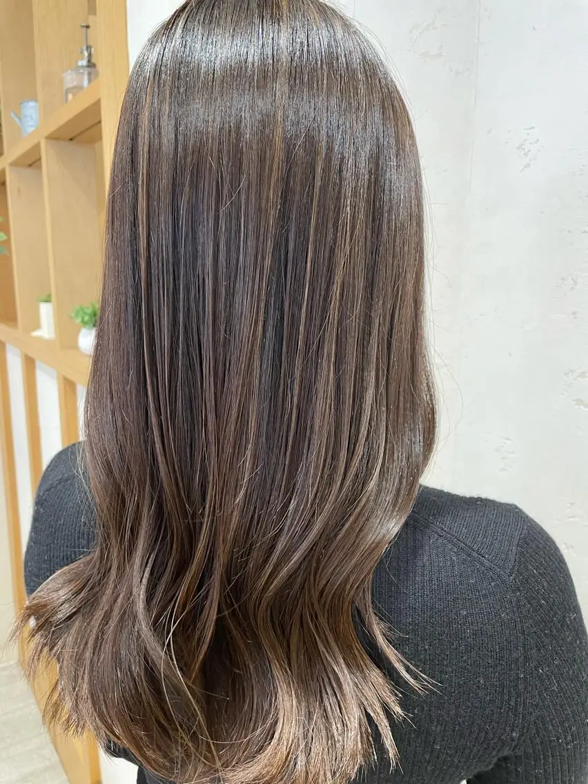 ロング カラー アディクシーカラー ハイライトカラー ハイライト カウンセリング重視 🌿Tsuyukiのヘアスタイル