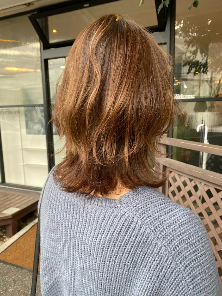 ミディアム カラー ボブ くびれヘア くびれレイヤー レイヤーカット カット ヘアカラー トリートメント デザインカラー🌈 高木リョウのヘアスタイル