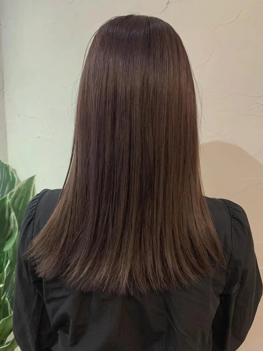 ロング カラー ベージュカラー ラベンダーカラー ラベンダーベージュ 脇田 杏菜のヘアスタイル