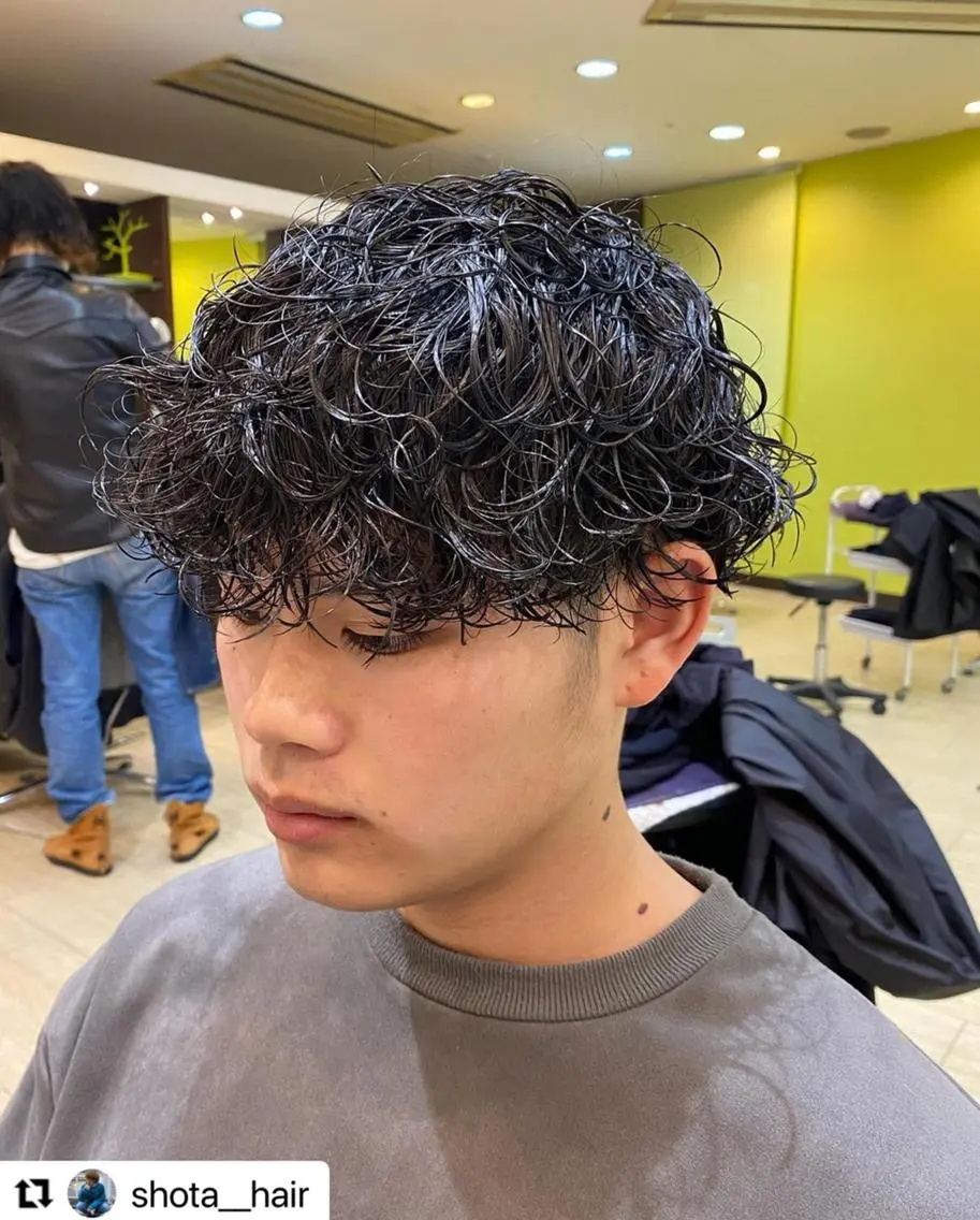 ショート カラー パーマ メンズ メンズパーマ スパイラルパーマ 🩷Eny terrace🩷のヘアスタイル