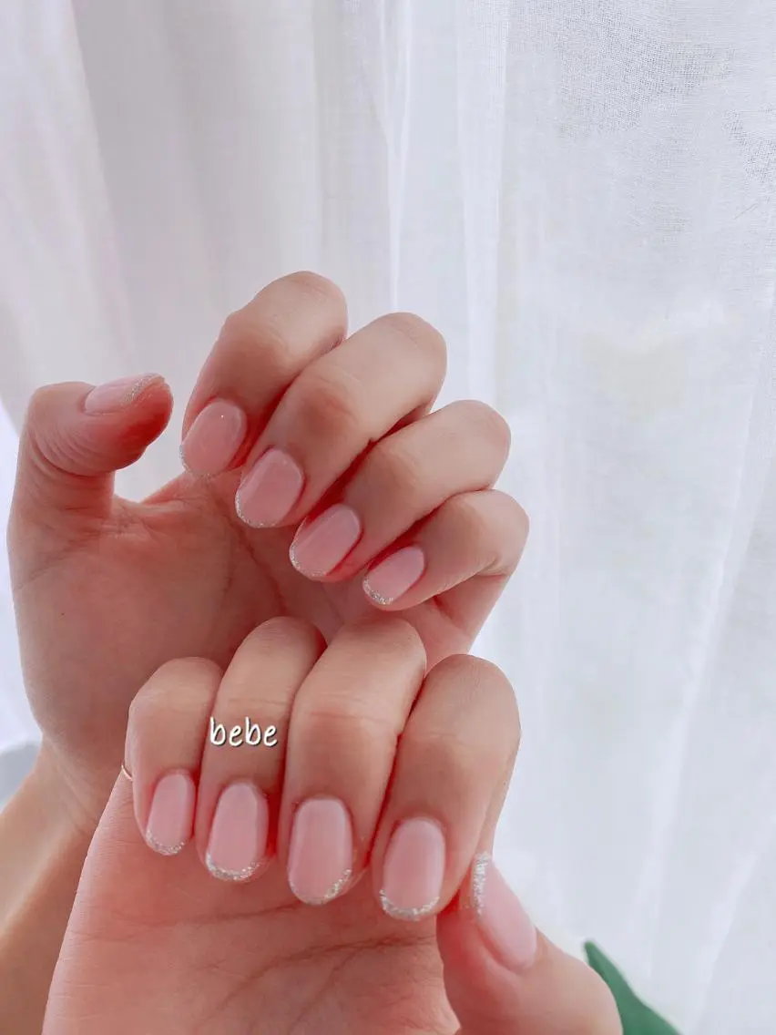ネイル フレンチネイル ラメ(グリッター) ハンドネイル Ann nailのネイルデザイン
