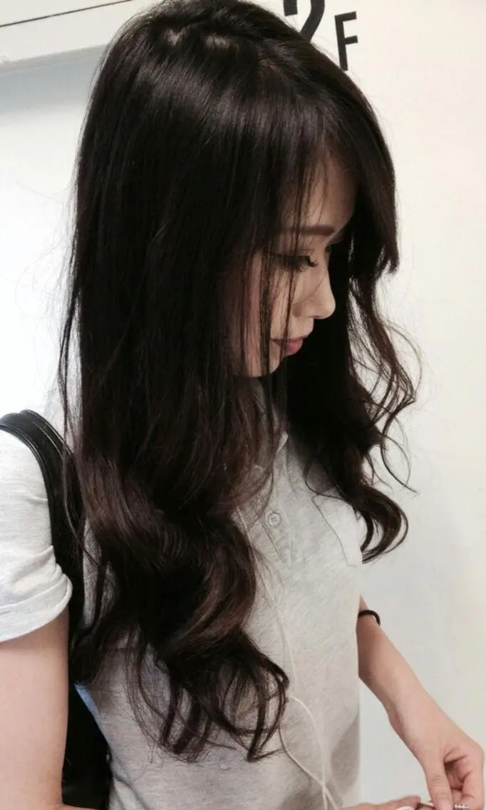 ロング カラー ヘアアレンジ アッシュ ダークアッシュ 100%髪質改善特化 TRUNSのヘアスタイル