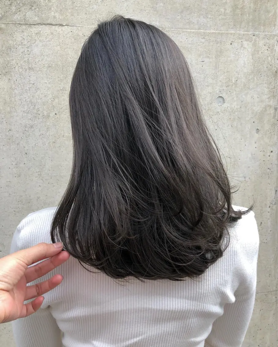 ロング カラー グレージュ シアーグレージュ フレンチボブパーマ Yuukiのヘアスタイル
