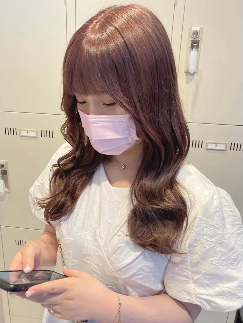 ミディアム カラー パーマ ヘアアレンジ メンズ キッズ ネイル マツエク・マツパ アイブロウ カット ヘアカラー トリートメント レイヤー/ダブル カラー/YURINAのヘアスタイル