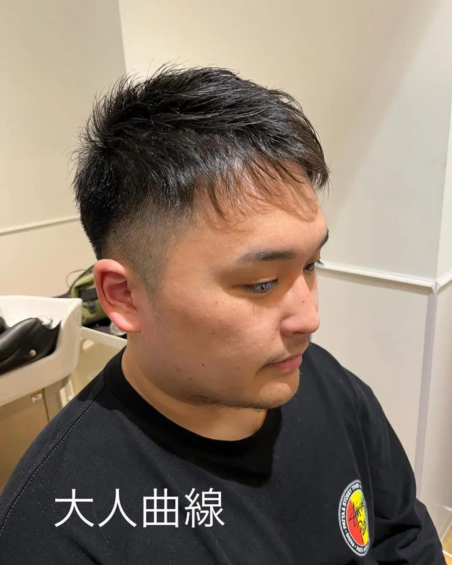 ショート カラー メンズ メンズパーマ 学生(メンズ向け) メンズショート ツーブロック 外国人風カラー 🌿ヤマグチ ユウキ🌿のヘアスタイル