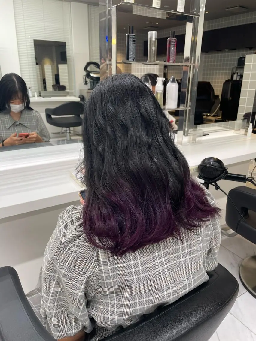 ミディアム カラー パーマ ヘアアレンジ メンズ キッズ ネイル マツエク・マツパ アイブロウ ヘアカラー トリートメント 🦋縮毛/韓国レイヤ ー/透明感カラー🦋のヘアスタイル