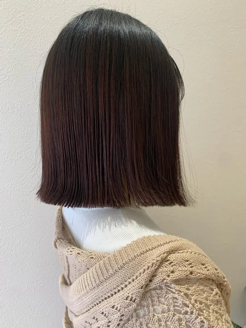 ミディアム カット トリートメント hubhair レイヤー/透明感のヘアスタイル
