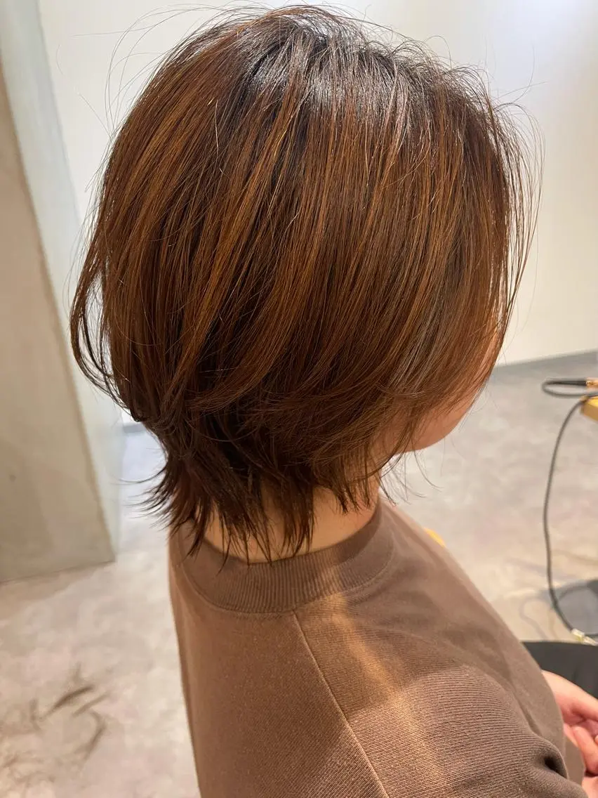 ミディアム ウルフカット 久保 明日香のヘアスタイル